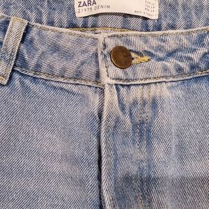 Women jeans